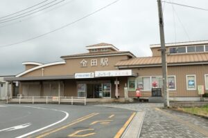 金田駅　駅舎